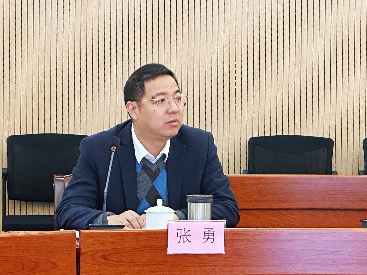 云顶集团官网发展集团召开2025年节后复工复产暨第一季度开门红工作会议